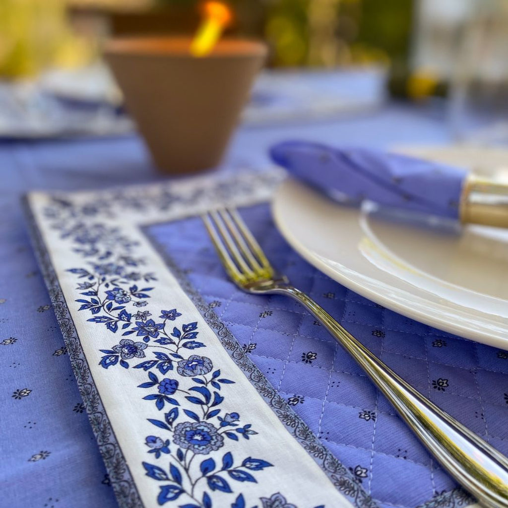Apropos-Provence Gestepptes blau Tischset Calisson |